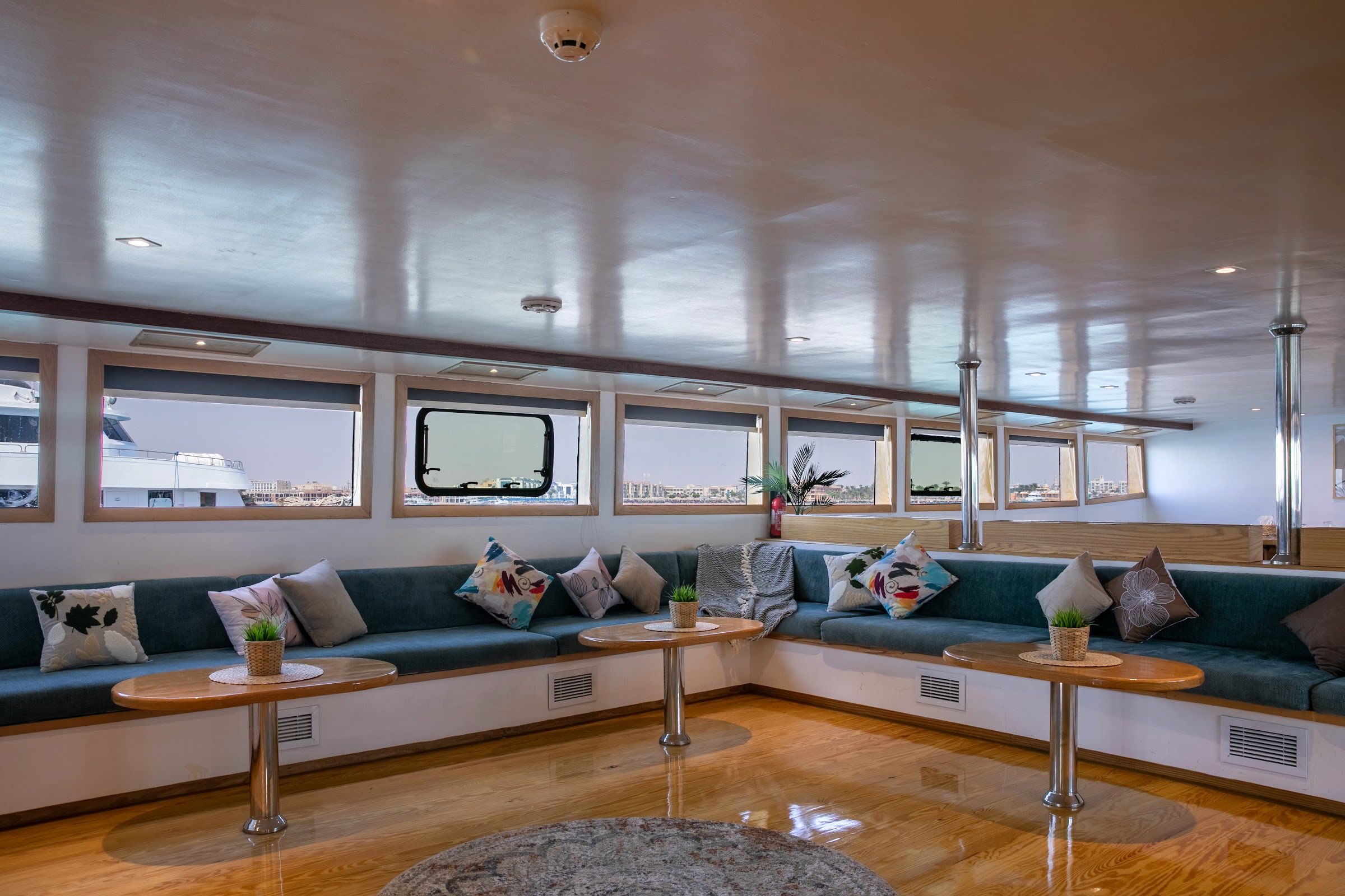 Lounge – Sinaistar